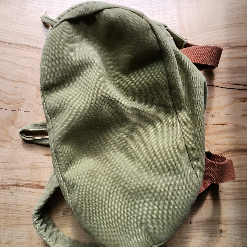Green Canvas Backpack - Picture 9 of 9